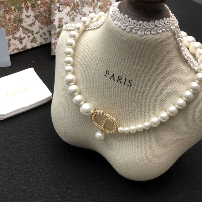 Ch**el necklaces